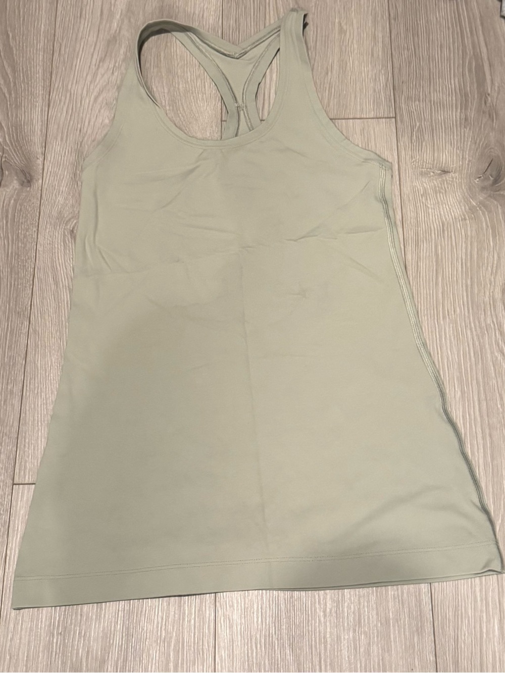 Lululemon Women’s Racerback Tank Top in Sage Green Size 4